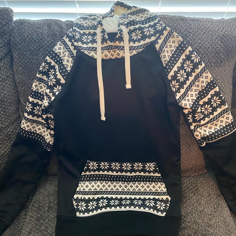 Empyre black and white hoodie